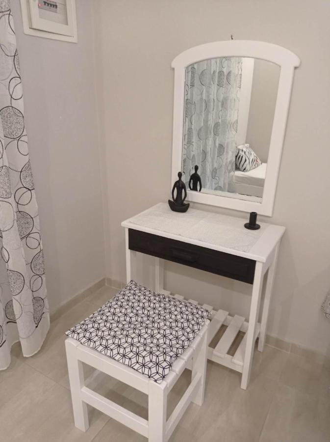 Victoria'S Blue Studios Siviri Dış mekan fotoğraf
